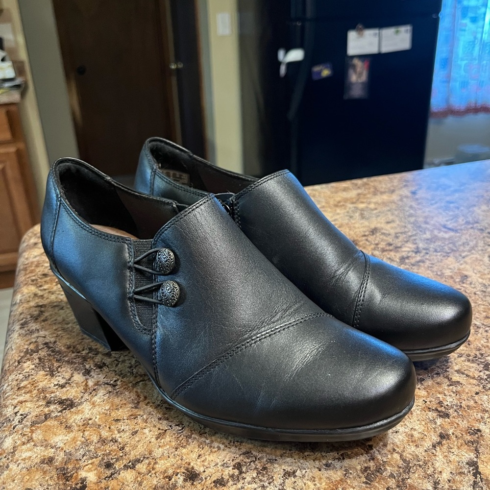 Black Leather Women’s Clarks Heels